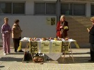 20051125084652-mesas-mujer.jpg