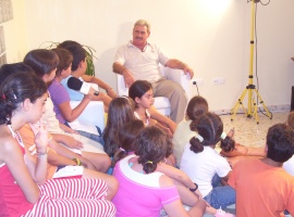 20060707132635-alcalde-palomares-ninos.jpg