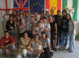 20060803130736-jovenes-mairena2.jpg