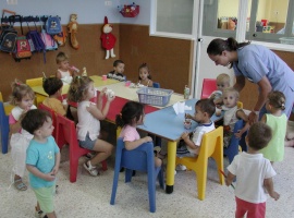 20060905122421-guarderia-gines.jpg