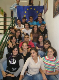20061030204842-jovenes-mairena4.jpg
