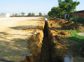 20061031182004-obras-campo-cesped-coria.jpg