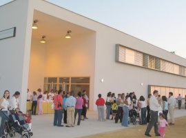 20061103143752-colegio-aljamar-tomares.jpg