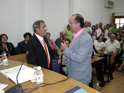 20070620183401-toma-posesion-gines07.jpg