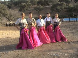 20070802141343-escuela-taurina-espartinas.jpg
