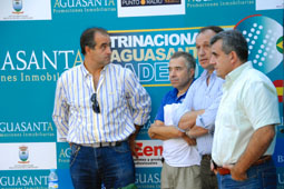 20070921194334-padel-bollullos21.jpg