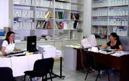 20071030190443-adl-pilas.jpg