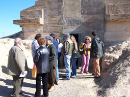 20080211191326-visita-dolmen-pastora-valencina08.jpg