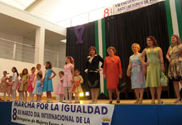 20080312220358-marcha-igualdad-pilas08.jpg