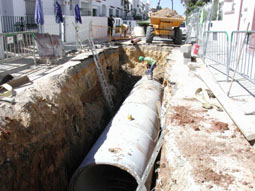 20080405212801-obras-calle-mogaba-gines08.jpg