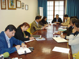 20080422174835-comision-absentismo-bollullos08.jpg
