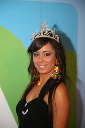 20080428192555-miss-puertogelves08.jpg