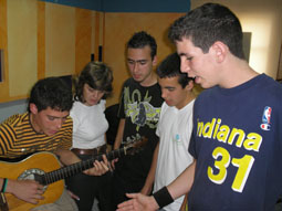 20080428194057-videoclip-jovenes-mairena08.jpg