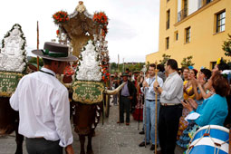 20080508174510-salida-hdad-mairena-rocio08.jpg