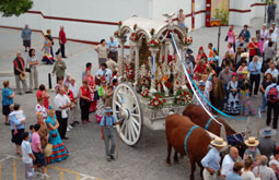 20080508174924-salida-hdad-rocio-sanlucar08.jpg