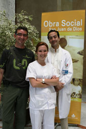 20080509191150-equipo-quirurgico-hospital-aljarafe08.jpg