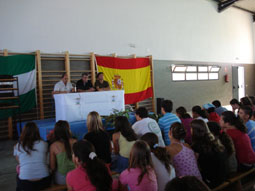 20080618171335-ies-parlamento-joven-bollullos08.jpg