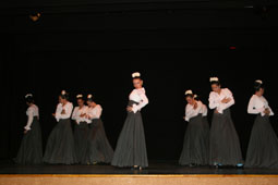 20080618171641-clausura-taller-danza-bormujos08.jpg