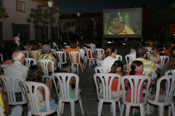 20080711164805-cine-verano-umbrete.jpg