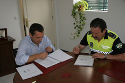 20080805181158-convenio-funcionarios-umbrete08.jpg